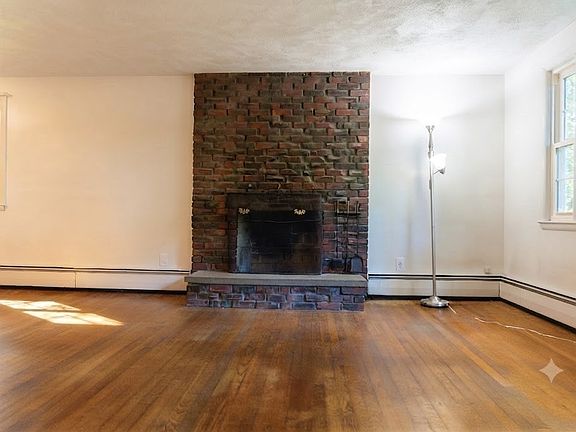 5th image of 336 Ipswich Rd