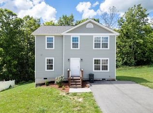 121 Prairie View Ln, Pembroke, VA 24136