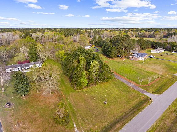 2nd image of 843 Zion Rd