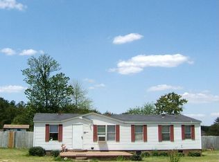 924 Cameron Rd, Broadway, NC 27505