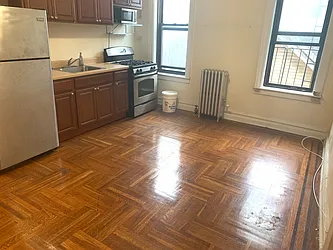 Rented by Tapiro Realty