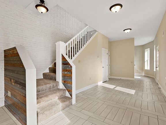 Open and spacious living/dining areas