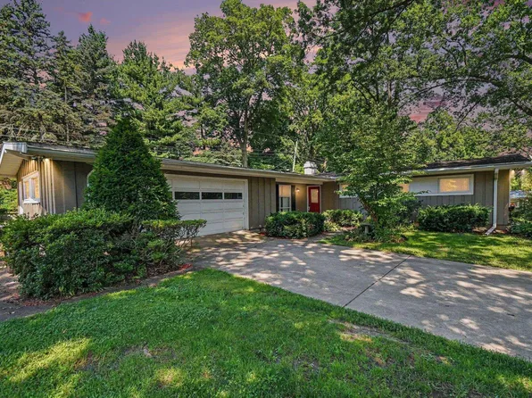 3119 Caroline St, South Bend, IN 46614