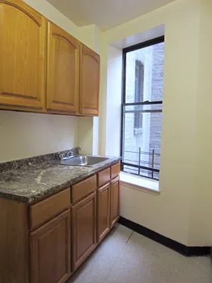 Rented by Bohemia Realty Group | media 14