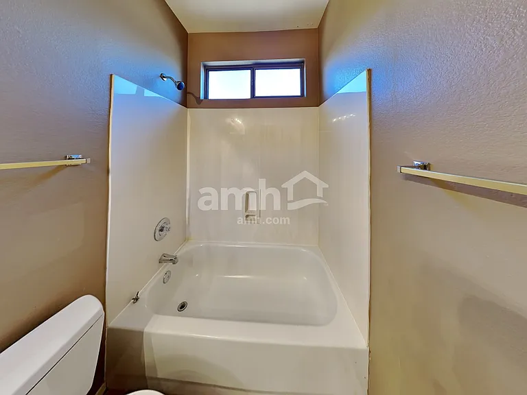 2150 E Bellerive Pl — Photo 14