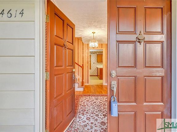 3rd image of 4614 Cumberland Dr