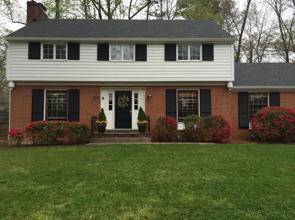 1445 Grove Rd, Charlottesville, VA 22901