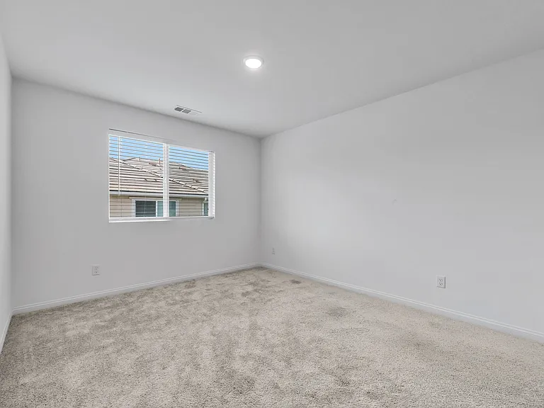 24047 Ashton Rd #125 — Photo 6