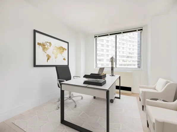 429 East 52nd Street 19B image 2 of 20