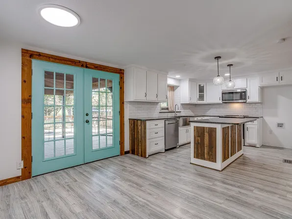 7808 County Road 1128, Godley, TX 76044