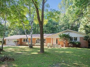 3308 Chasm Ln, Manitowoc, WI 54220