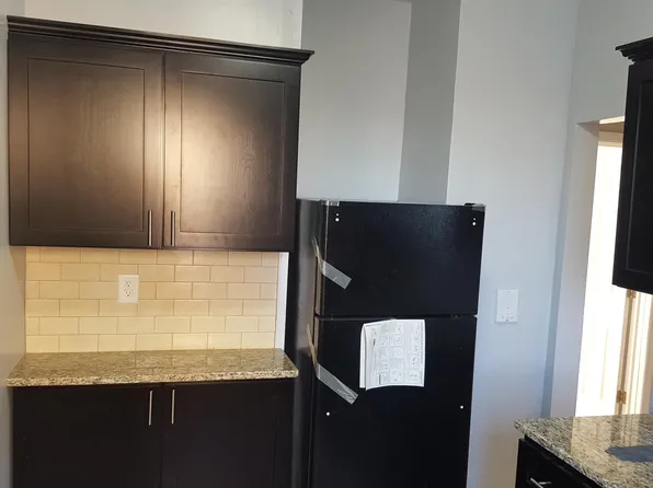 166 Summit Avenue image 34 of 40