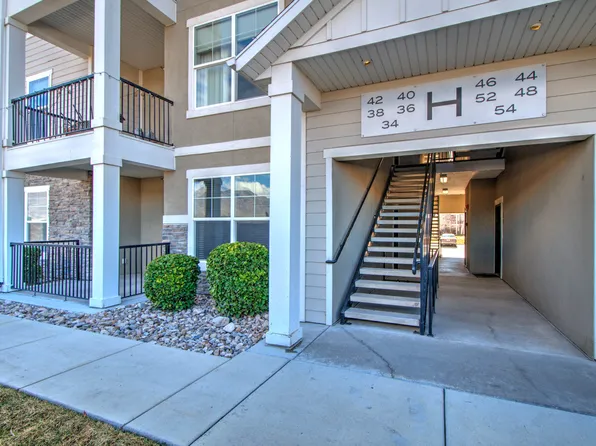 34 W Silver Springs Dr, Vineyard, UT 84059