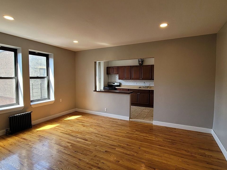 1st image of 111 Ellwood St APT 5G