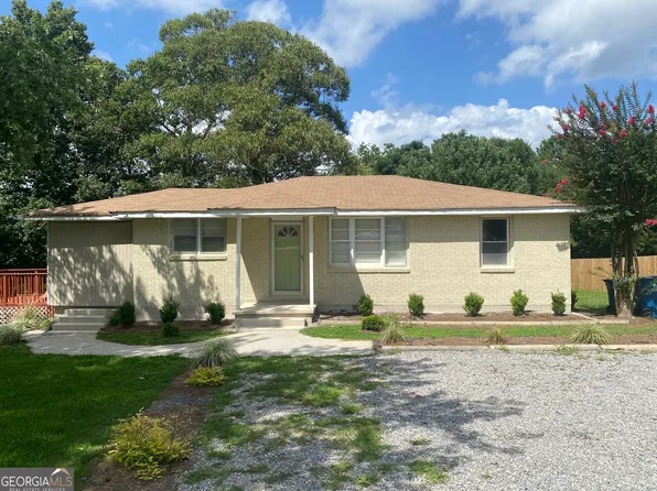 914 Ozora Rd, Loganville, GA 30052