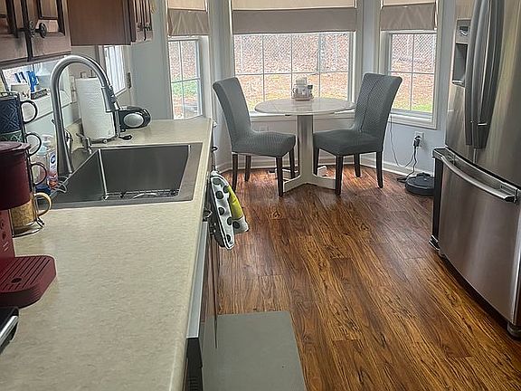 5th image of 346 Raven Rd