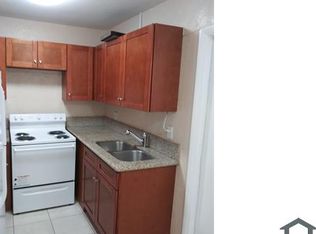 225 SW 12th Ave, Fort Lauderdale, FL 33312