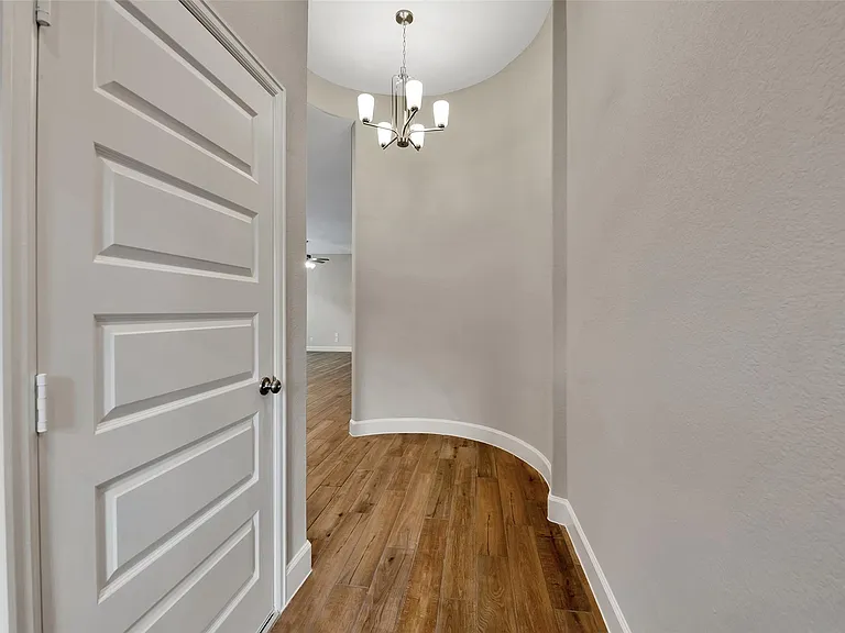 1328 Wicklow Forest St — Photo 6