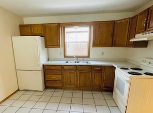 1167 Stuart St, Green Bay, WI 54301