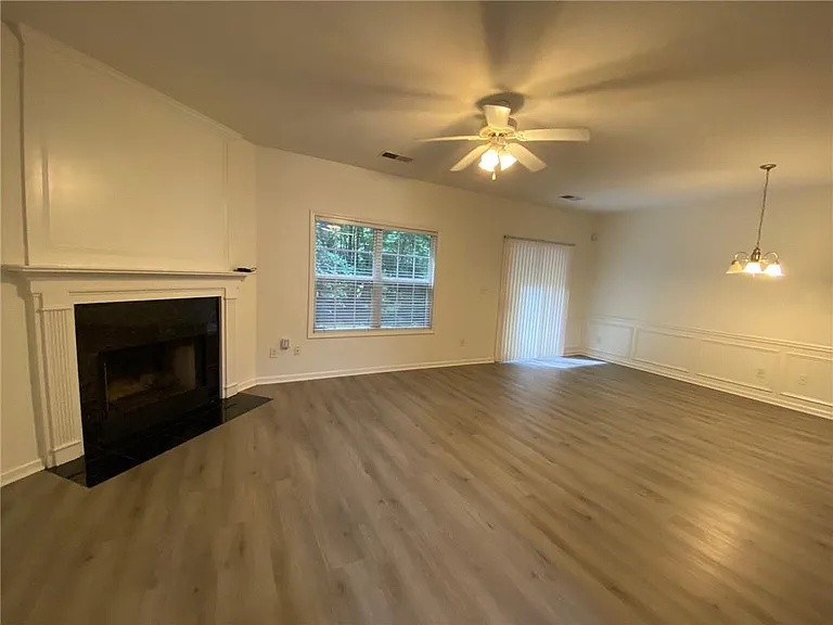 397 Creek Manor Way — Photo 15