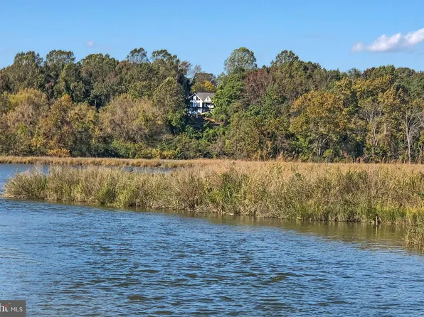 477 Fairhaven Rd, Tracys Landing, MD 20779