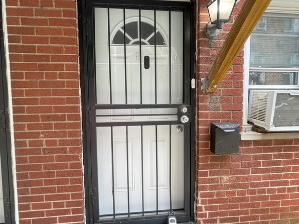 7208 S East End Ave APT B, Chicago, IL 60649