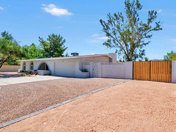 4th image of 4027 E Desert Cove Ave