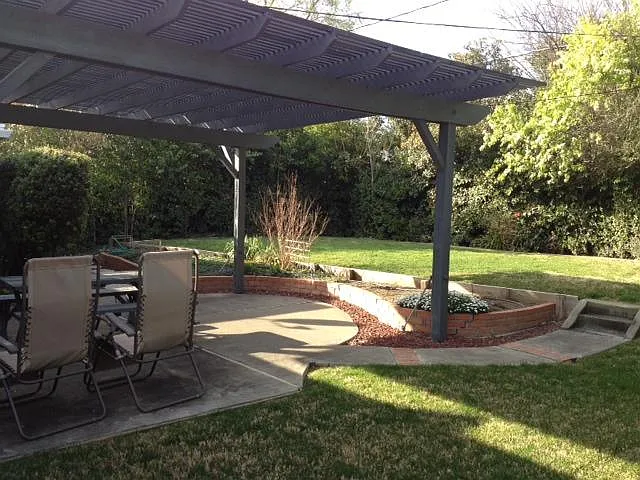619 Amherst Dr — Photo 17