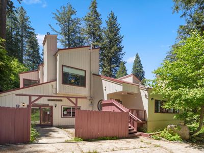 7204 Yosemite Park Way, Yosemite National Park, CA, 95389