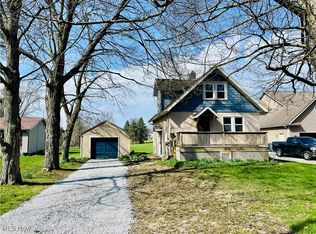 3557 Carper Ave, Akron, OH 44312