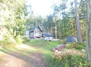 277 Tennis Ave, Lopez Island, WA 98261