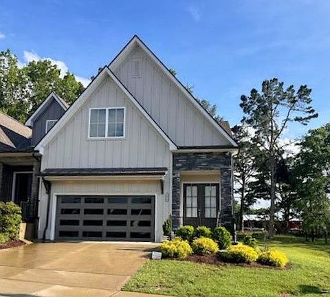 3rd image of 3058 Wiltshire Park Pl