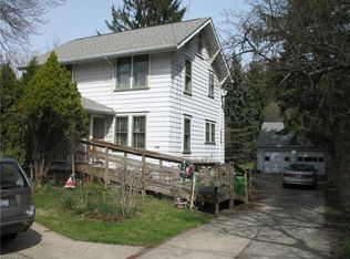 2105 Graham Rd, Stow, OH 44224