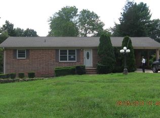 214 Forrest Dr, Reidsville, NC 27320