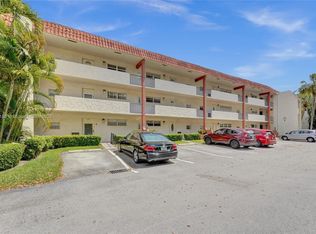830 S Hollybrook Dr APT 310, Hollywood, FL 33025