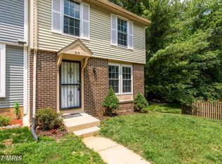 316 Shady Glen Dr, Capitol Heights, MD 20743
