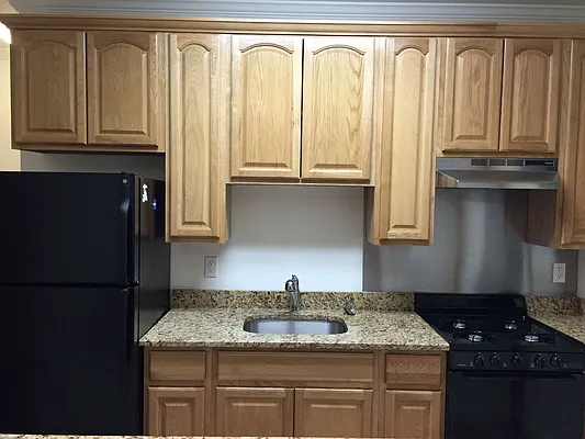 Rented by NY Space Finders Inc. | media 31
