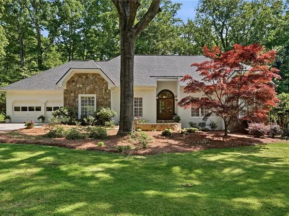 1835 Azalea Springs Trl, Roswell, GA 30075
