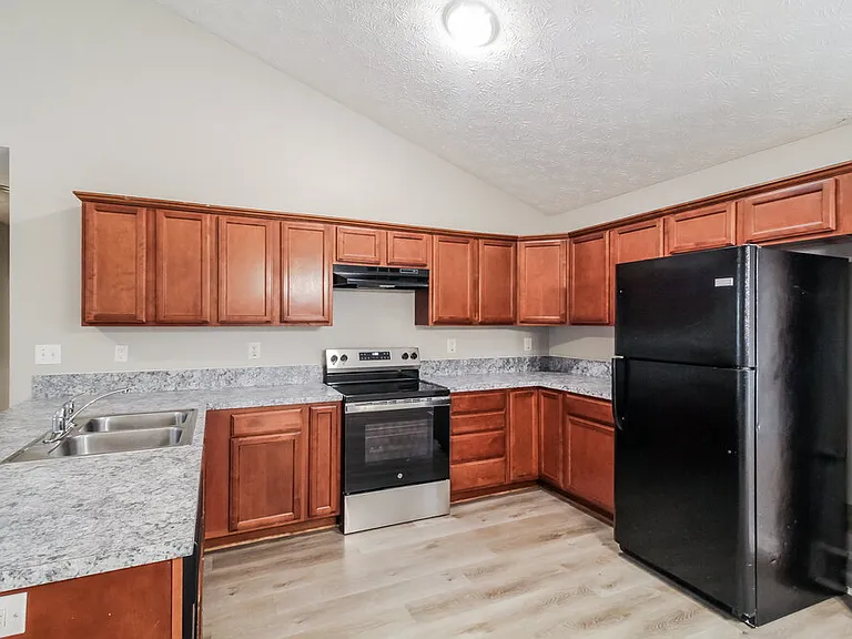 5030 Gillsville Hwy — Photo 5