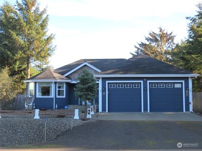 225 S Wynoochee Drive SW, Ocean Shores, WA, 98569