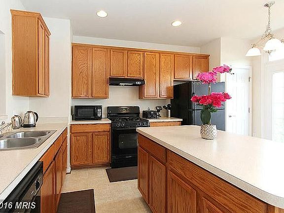 5th image of 2779 Wakewater Way