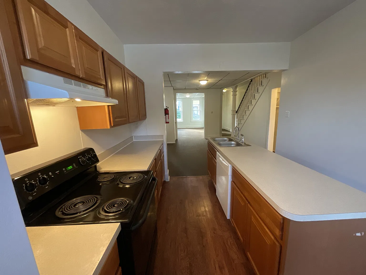 235 W Jackson St, York - 1 — Photo 3