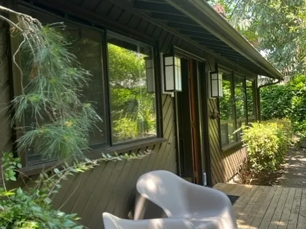 11627 28th Avenue SW, Seattle, WA 98146