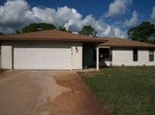 130 Capri Ave, Sebastian, FL 32958