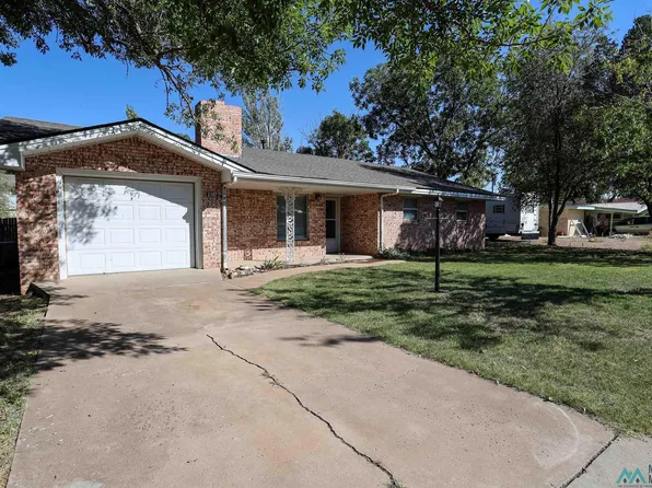 2107 S Avenue H, Portales, NM 88130
