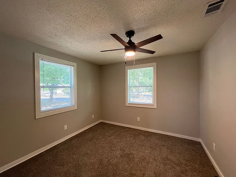 2983 Waynoka Ave — Photo 4
