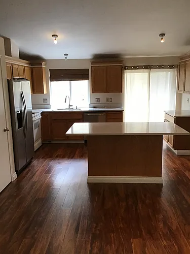 8811 161st Street Ct E Photo 1