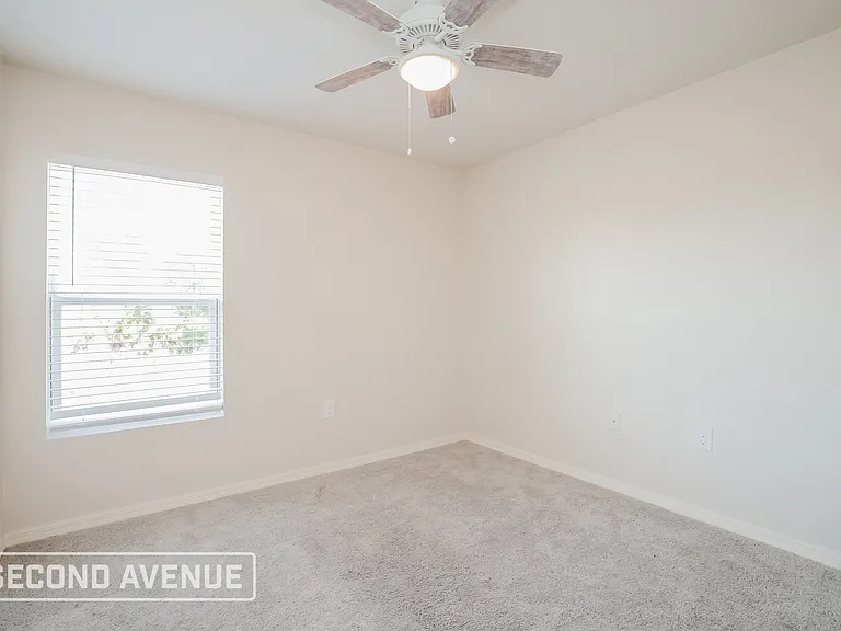 1025 Halby Ave S — Photo 19