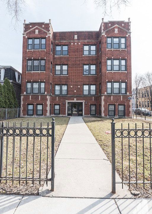 1st image of 2457 W Logan Blvd #2455/3