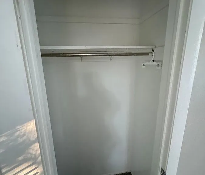 118 N Washington St #D — Photo 6